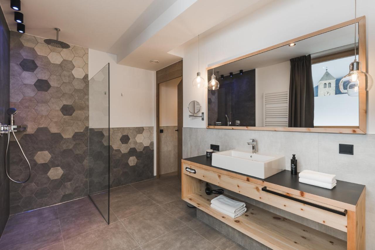 Hotel Zum Mohren レージア エクステリア 写真