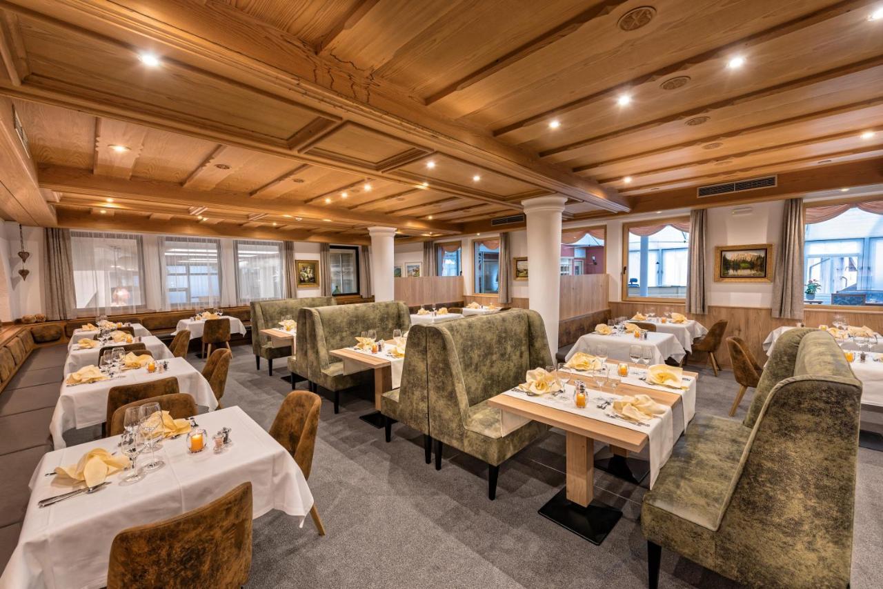Hotel Zum Mohren レージア エクステリア 写真