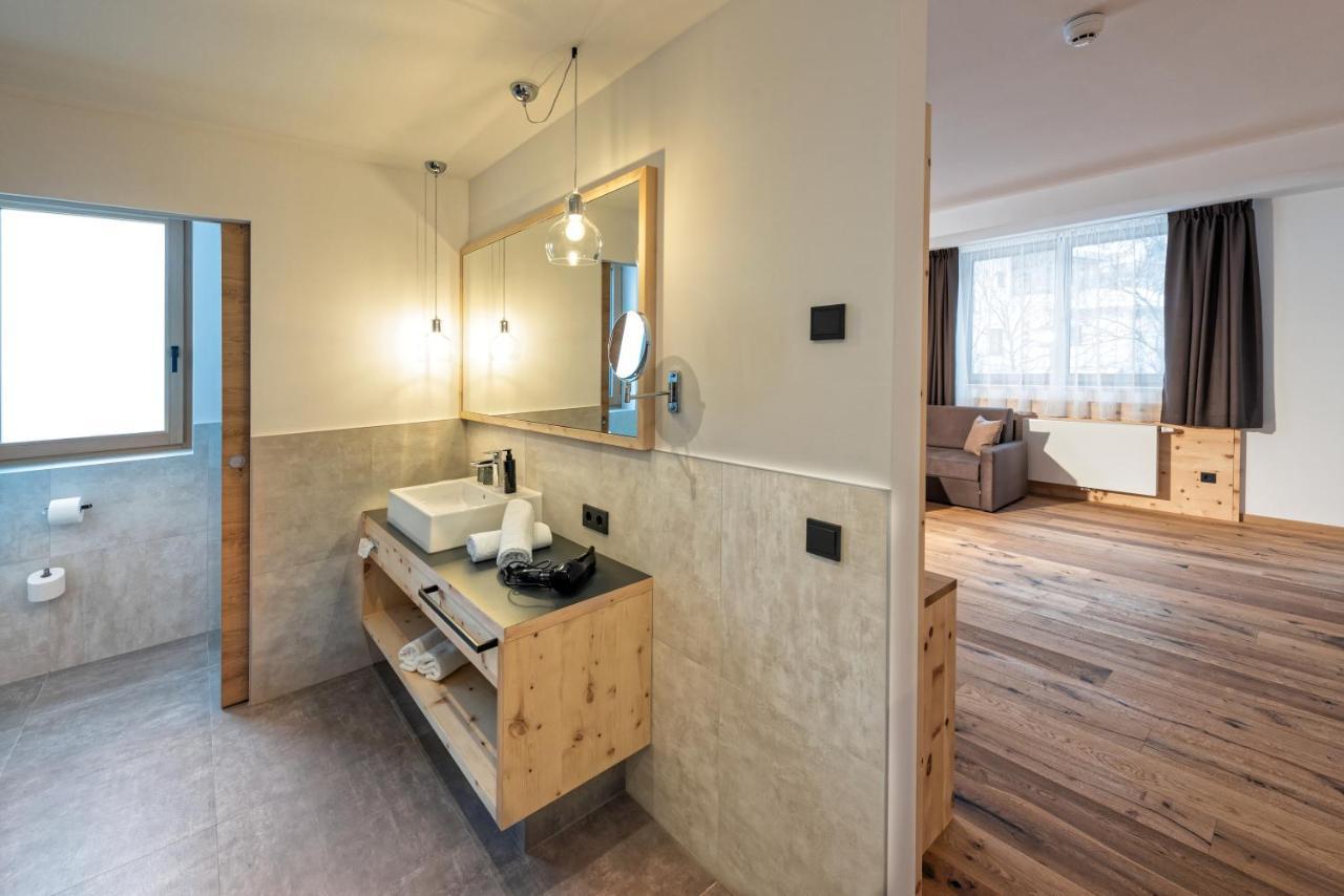 Hotel Zum Mohren レージア エクステリア 写真